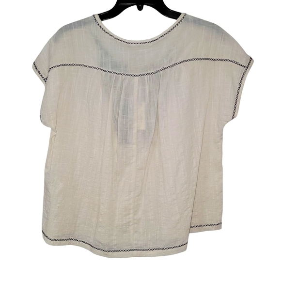Max Studio London cream boxy blouse short sleeves & embellished mandarin collar - Picture 4 of 9